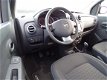 Dacia Dokker - TCe 115pk Stepway Navig., Airco, Lichtm. velg - 1 - Thumbnail