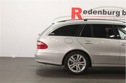 Mercedes-Benz E-klasse Combi - 200 K. NAVI / PDC / CRUISE / AUTOMAAT - 1