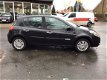 Renault Clio - 1.2 16v Collection Airco, Cruise, 15'' Lichtm. velg - 1 - Thumbnail