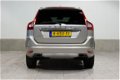 Volvo XC60 - Euro6 D4 Aut. Summum Leder Navigatie Stoelverwarming 181pk - 1 - Thumbnail