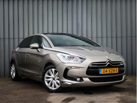 Citroën DS5 - 1.6 THP, Automaat, So Chic, Zeer keurige Complete uitvoering, NL-Auto - 1