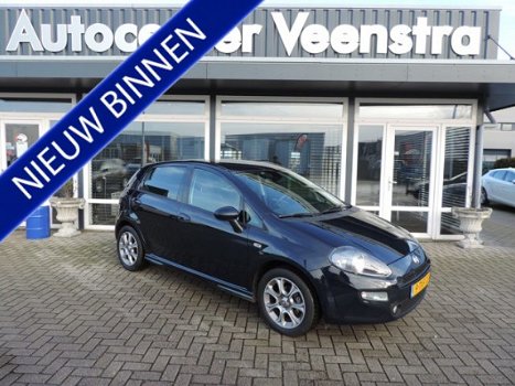 Fiat Punto Evo - 0.9 TwinAir Lounge 50 procent deal 2.725, - ACTIE Clima / Cruise / Lmv /pdc - 1