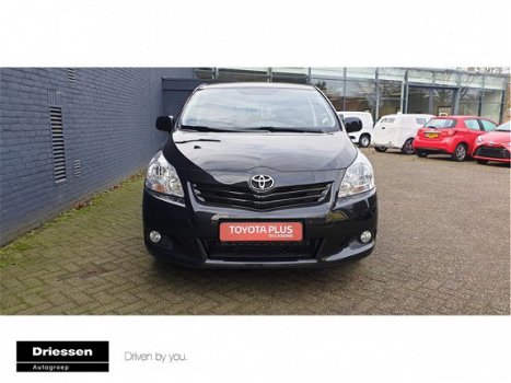 Toyota Verso - 1.8 (Navigatiesysteem - Parkeerhulpcamera - Airconditioning) - 1