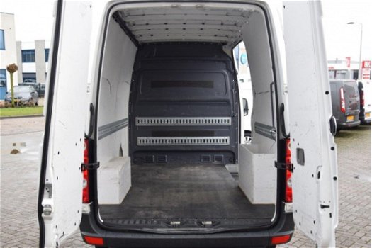 Volkswagen Crafter - 30 2.0 TDI L2H2 Airco 01-2017 - 1