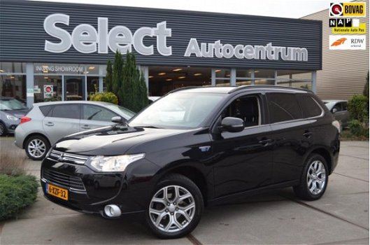 Mitsubishi Outlander - 2.0 PHEV Executive Edition Navi | Half leder | Ecc | NAP - 1