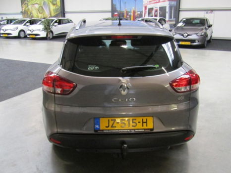 Renault Clio Estate - 1.5 dCi ECO Expression NAVI PDC TREKHAAK 2016 ARMSTEUN - 1