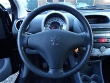 Peugeot 107 - 1.0-12V XS | Airco + 5- deurs nu € 3.975,