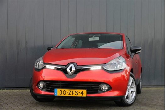 Renault Clio - 1.5 dCi Dynamique 5 DEURS / AIRCO / NAVI / NIEUW MODEL - 1