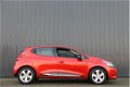 Renault Clio - 1.5 dCi Dynamique 5 DEURS / AIRCO / NAVI / NIEUW MODEL - 1 - Thumbnail