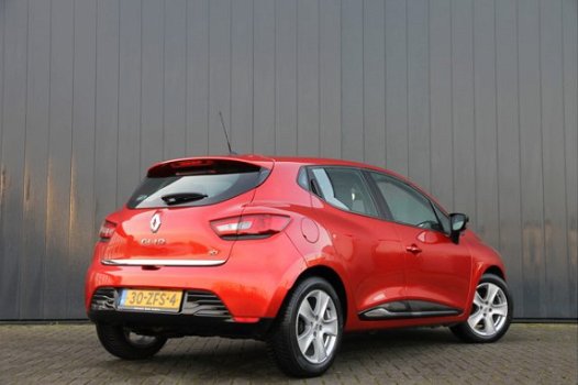 Renault Clio - 1.5 dCi Dynamique 5 DEURS / AIRCO / NAVI / NIEUW MODEL - 1