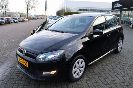 Volkswagen Polo - 1.2 TDI BlueMotion 50 procent deal 2.975, - ACTIE Navi / Bluetooth / Cruise / Airc - 1