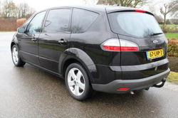 Ford S-Max - 2.0i-16V 146pk Titanium 7-pers. ECC/navi/cruise/trekhaak