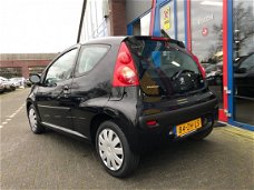 Peugeot 107 - 1.0 12v XS Hatchback Airco