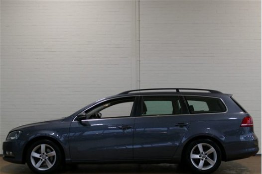 Volkswagen Passat Variant - BWJ 2014 1.6 TDI 105 PK BlueMotion Executive Edition NAVIGATIE / CLIMA / - 1