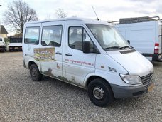 Mercedes-Benz Sprinter - 208 CDI 300