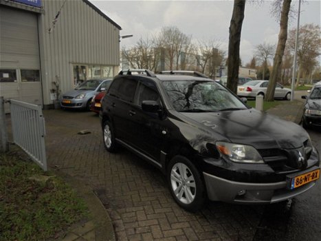 Mitsubishi Outlander Sport - 2.4 4WD - 1