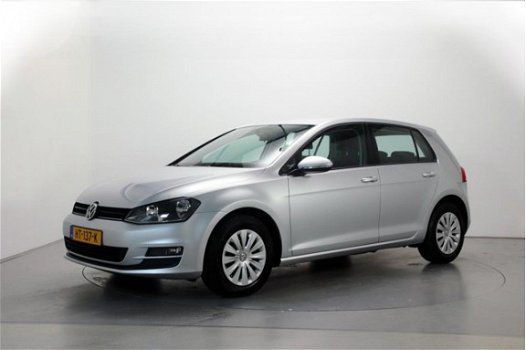 Volkswagen Golf - 1.6 TDI Trendline Navigatie DAB+ Airco Elektrische ramen - 1