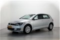 Volkswagen Golf - 1.6 TDI Trendline Navigatie DAB+ Airco Elektrische ramen - 1 - Thumbnail