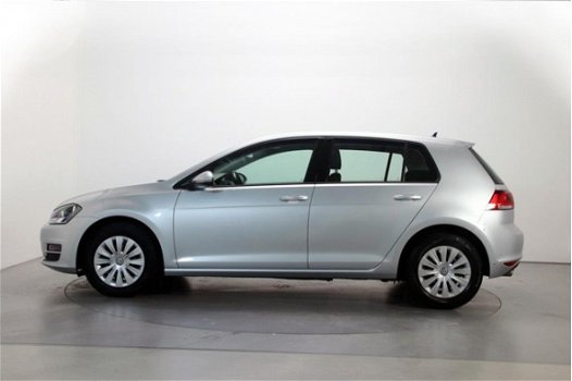 Volkswagen Golf - 1.6 TDI Trendline Navigatie DAB+ Airco Elektrische ramen - 1