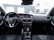 Volvo V40 - 1.6 D2 Momentum Xenon - 1 - Thumbnail