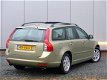 Volvo V50 - 2.5 T5 230 pk Leer / Schuifdak / Stoelverwarming - 1 - Thumbnail