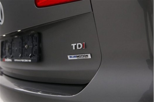 Volkswagen Touran - 1.6 TDI Highline Cruise control, Climate controle, Alu accenten, Privacy glass H - 1
