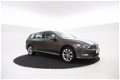 Volkswagen Passat Variant - 1.6 TDI Highline Halfleder, Navigatie, Adaptive cruise, Climate - 1 - Thumbnail