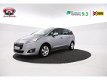 Peugeot 5008 - 1.6 e-HDi Active 7 Persoons, Automaat, Navigatie, Panoramadak, Airco - 1 - Thumbnail