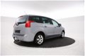 Peugeot 5008 - 1.6 e-HDi Active 7 Persoons, Automaat, Navigatie, Panoramadak, Airco - 1 - Thumbnail