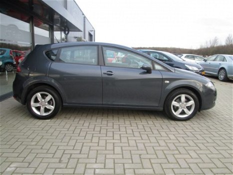 Seat Leon - 1.6 Stylance Ecc Cruise 16 Inch 2006 - 1