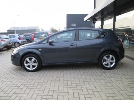 Seat Leon - 1.6 Stylance Ecc Cruise 16 Inch 2006 - 1