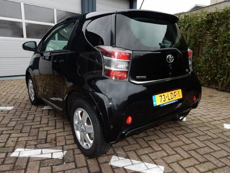 Toyota iQ - 1.0 VVTi Black Edition - 1