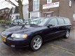 Volvo V70 - 2.4 Edition , 170 PK, Automaat / Leder / Navigatie, met onderhoudshistorie - 1 - Thumbnail