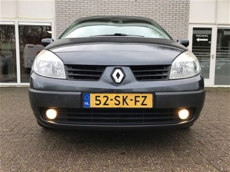 Renault Scénic - Scenic SCÉNIC 1.6 16V DYNAMIQUE COMFORT *automaat/trekhaak - 1