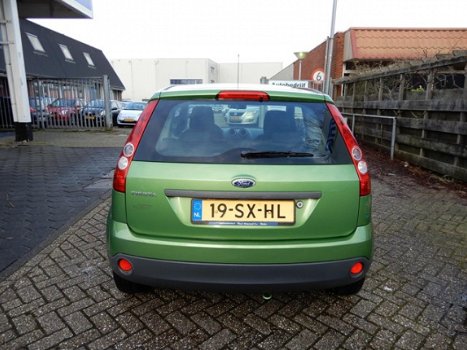 Ford Fiesta - 1.3-8V Champion Airco - 1