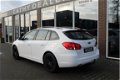 Chevrolet Cruze - 1.8 LT Dealer onderhouden 6 mnd garantie - 1 - Thumbnail