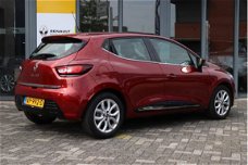 Renault Clio - TCe 120 Intens (NAVI/PDC/CRUISE CONTROL)
