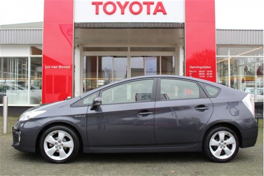 Toyota Prius - 1.8 Business FIETSENDRAGERBEUGEL/ NAVI/ CRUISE/ CAMERA - 1