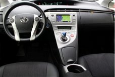 Toyota Prius - 1.8 Business FIETSENDRAGERBEUGEL/ NAVI/ CRUISE/ CAMERA