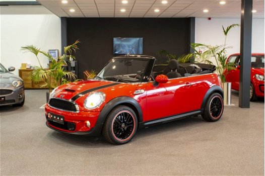 Mini Mini Cabrio - 1.6 Cooper S Chili *ACTIE* | XENON | STOELVERWARMING | LEDER | AIRCO | - 1