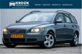 Volvo V50 - 2.0D Summum 2004 Youngtimer dealer onderhouden - 1 - Thumbnail