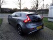 Volvo V40 - 2.0 D2 R-Design Business Pack Connect Navigatie - 1 - Thumbnail