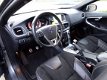 Volvo V40 - 2.0 D2 R-Design Business Pack Connect Navigatie - 1 - Thumbnail