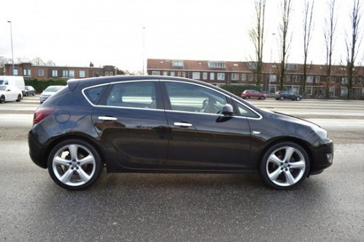 Opel Astra - 1.4 Turbo SPORT NETTE AUTO - 1