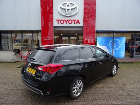 Toyota Auris Touring Sports - 1.8 Hybrid Lease / Naviagtie / Panoramadak / Parkeercamera / Bluetooth - 1