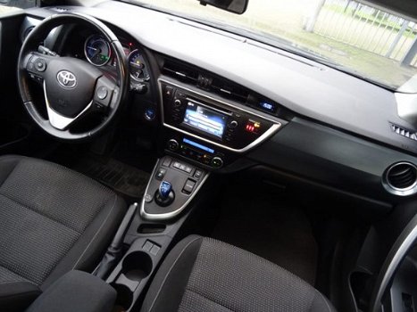 Toyota Auris Touring Sports - 1.8 Hybrid Lease / Naviagtie / Panoramadak / Parkeercamera / Bluetooth - 1