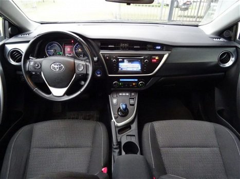 Toyota Auris Touring Sports - 1.8 Hybrid Lease / Naviagtie / Panoramadak / Parkeercamera / Bluetooth - 1