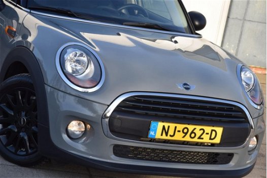 Mini Mini One - 1.2 Business / Navigatie / Cruise / Airco / LMV / PDC / - 1