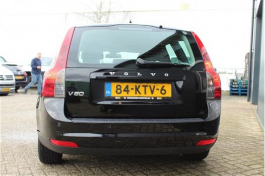 Volvo V50 - 1.6D S/S Advantage (110pk) Clima/ Cruise/ Elek.Pakket/ C.V. Afstand/ 16''LMV/ PDC/ Isofi - 1