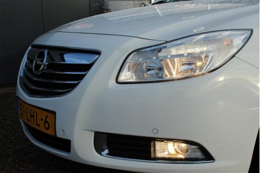 Opel Insignia Sports Tourer - 1.6 T Cosmo (180pk) Navi /Climat /Cruise /Elek. pakket /Radio /Bluetoo - 1